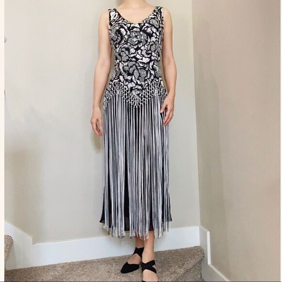 New Vintage Gorgeous Beaded & Sequined Party Dress - Picture 3 of 16